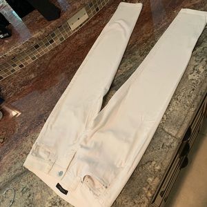 White House Black Market Size 2 skimmer jeans